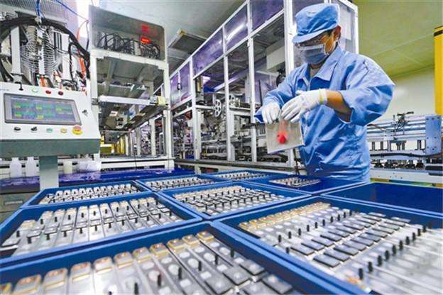擬投資15億元建設(shè)硅碳負(fù)極、添加劑等鋰電材料項(xiàng)目